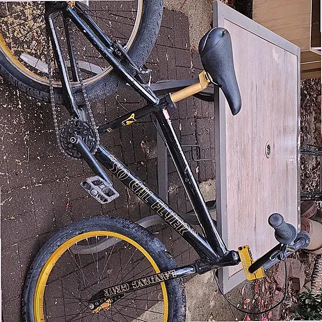 SE Bikes So Cal Flyer 24" BMX Bike Black/Gold 21" Frame rim brake 1-Speed